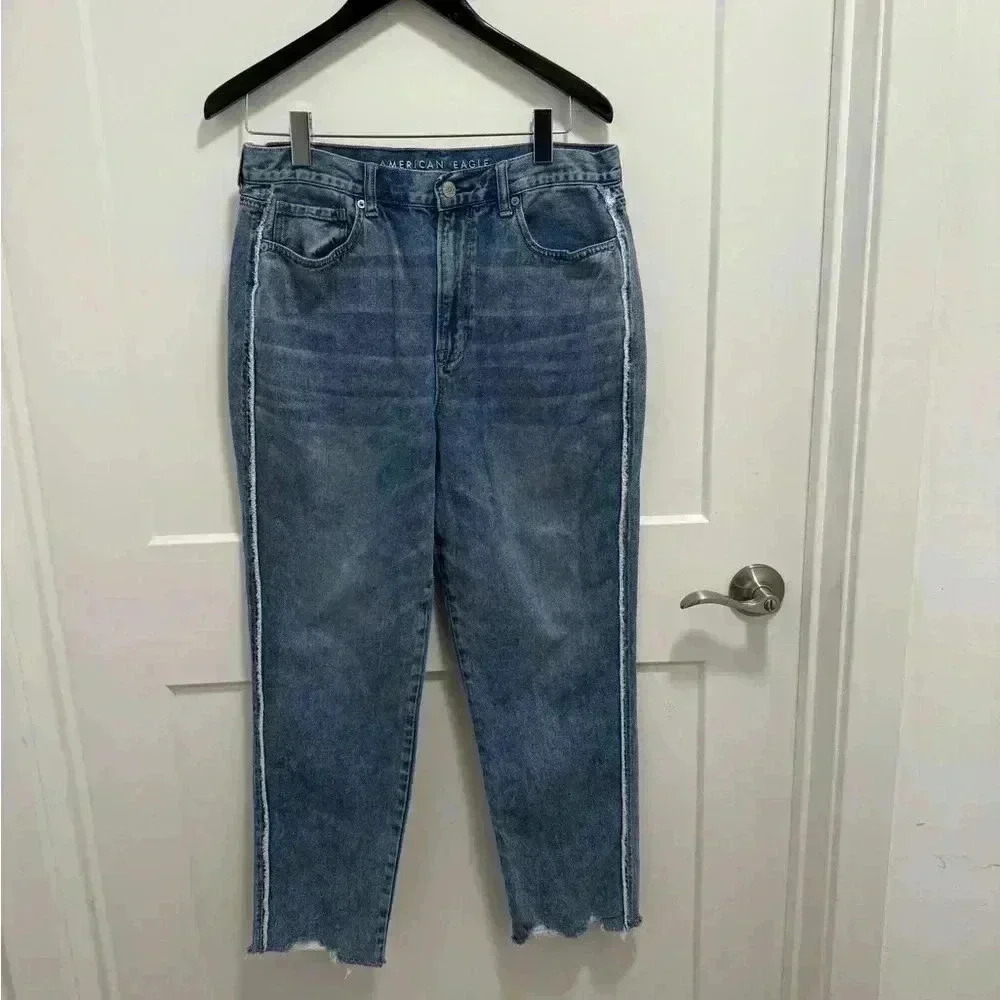 American Eagle Outfitters Women's Blue Mom Jeans